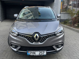 Renault Grand Scenic foto 2