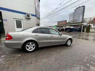 Mercedes E-Class foto 3