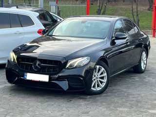 Mercedes E-Class foto 3