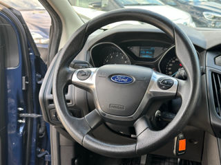 Ford Focus foto 13