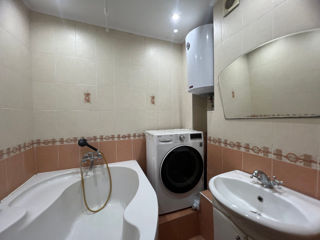 Apartament cu 3 camere, 75 m², Buiucani, Chișinău foto 11