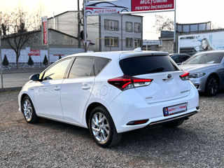 Toyota Auris foto 4