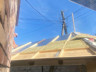 Construim acoperișuri la cheie din orice tip de materiale.