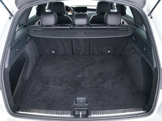 Mercedes GLC foto 9