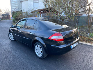 Renault Megane foto 5