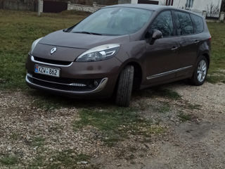 Renault Grand Scenic foto 8