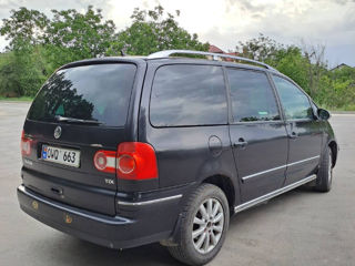 Volkswagen Sharan foto 4