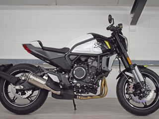 CFMOTO 700CL-X SPORT foto 1