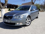 Skoda Superb foto 1