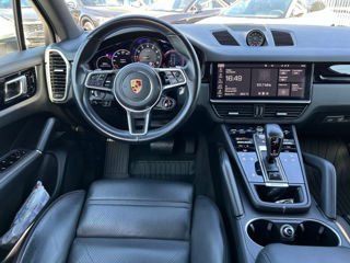 Porsche Cayenne foto 8