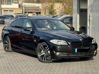 BMW 5 Series foto 5