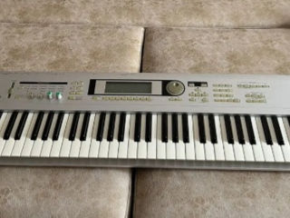 Korg Triton Le 76. foto 3