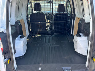 Ford Transit Courier foto 16