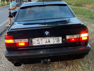 BMW 5 Series foto 9