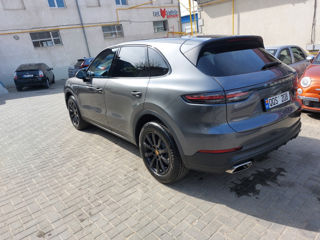 Porsche Cayenne foto 8