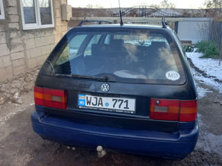 Volkswagen Passat foto 8