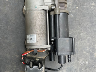 Compressor , компрессорBMW X5 X6 F15 F16 F85 WABCO 6875177 , 443 020 023 1