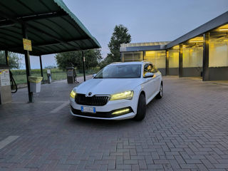 Skoda Superb foto 9