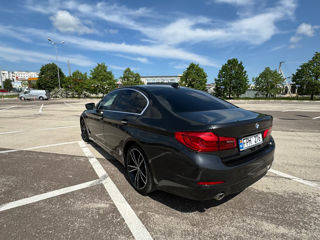 BMW 5 Series foto 3