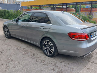 Mercedes E-Class foto 5