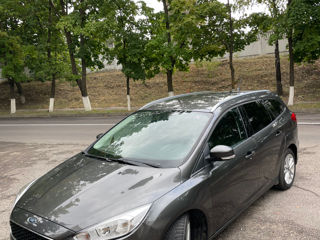 Ford Focus foto 2