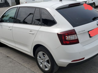 Skoda Rapid foto 2