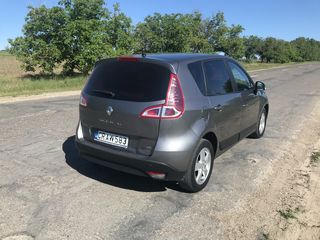 Renault Scenic foto 5