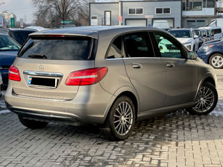 Mercedes B-Class foto 5