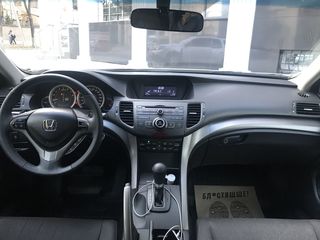 Honda Accord foto 2