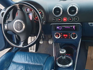 Audi TT фото 5