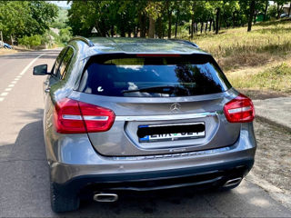 Mercedes GLA foto 3