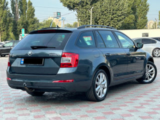 Skoda Octavia foto 4