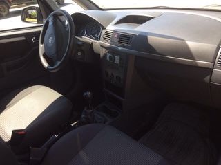 Opel Meriva foto 2