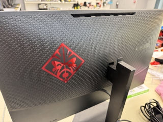 Gaming Monitor HP Omen 25 foto 2