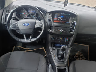 Ford Focus foto 3