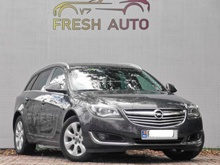 Opel Insignia foto 1