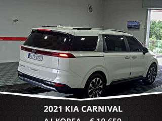 KIA Carnival foto 5