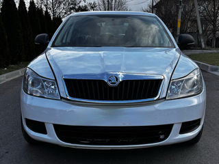 Skoda Octavia foto 2