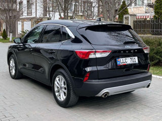 Ford Kuga foto 4