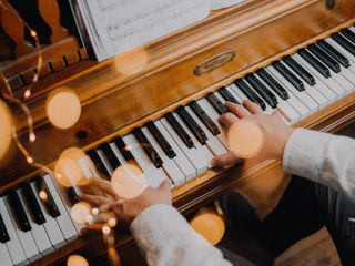 Концертмейстер даёт уроки фортепиано (ваш возраст не важен)