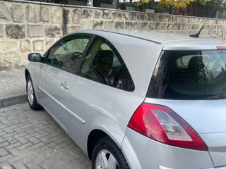 Renault Megane foto 6