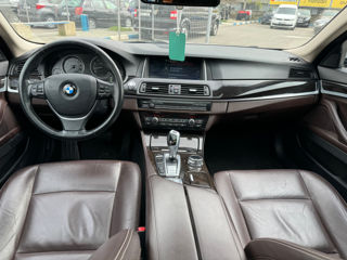 BMW 5 Series foto 8