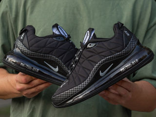 Nike Air Max 720-818 Black foto 2