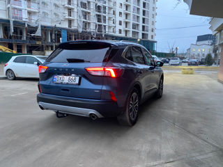 Ford Kuga foto 3