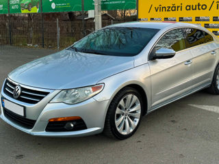 Volkswagen Passat CC foto 3