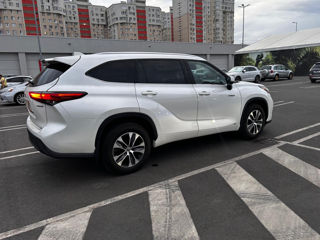 Toyota Highlander foto 1