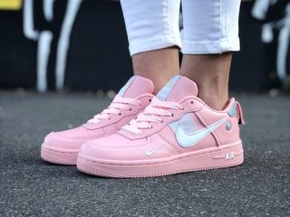 Nike Air Force 1 Utility Pink Women's foto 4