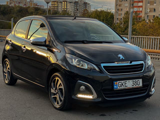 Peugeot 108 foto 2