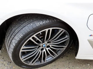 BMW 5 Series foto 15