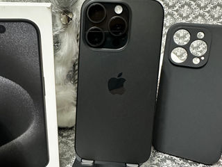 iPhone 15 pro 128 gb black foto 2